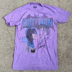 DC Comics Universe Classic Batman Logo Joker Face Off Purple T-shirt Size Small