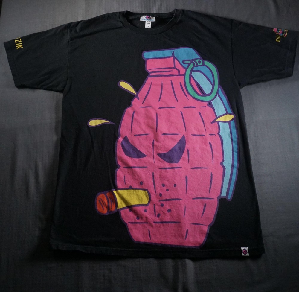 Kidrobot Kozik Grenade Shirt Mens Large Black Limited Edition Graphic Tee Art