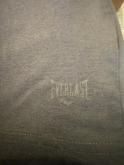 PRE-OWNED MEN’S SIZE S BLack EVERLAST S/S PULLOVER SHIRT