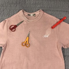 Kith Shirt Men XS Pink Script Logo Embroidered Tee Crewneck Distressed Patina
