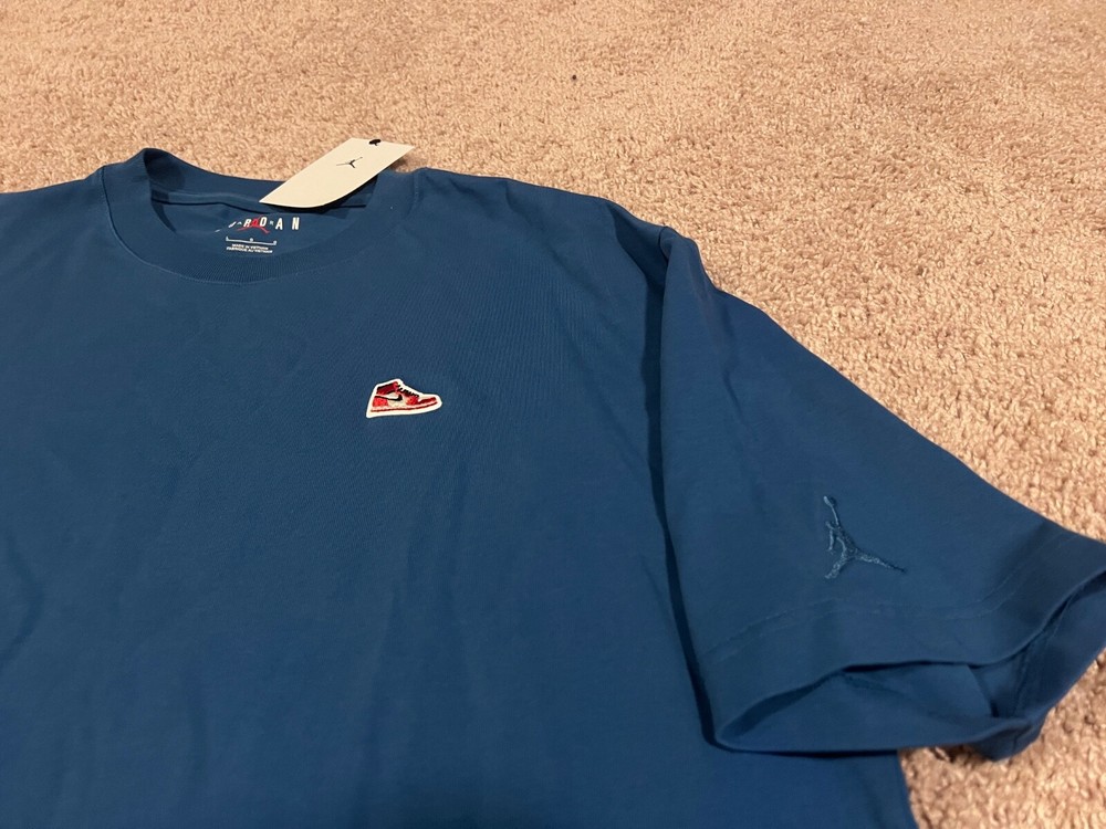 Nike Air Jordan banned retro 1 i shoes Jumpman blue Chicago Bulls 23 t shirt L