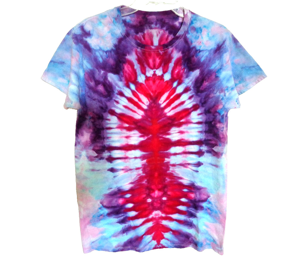 Tie Dye T-Shirt Hand Dyed Homemade Adult Unisex Size Medium Short Sleeve