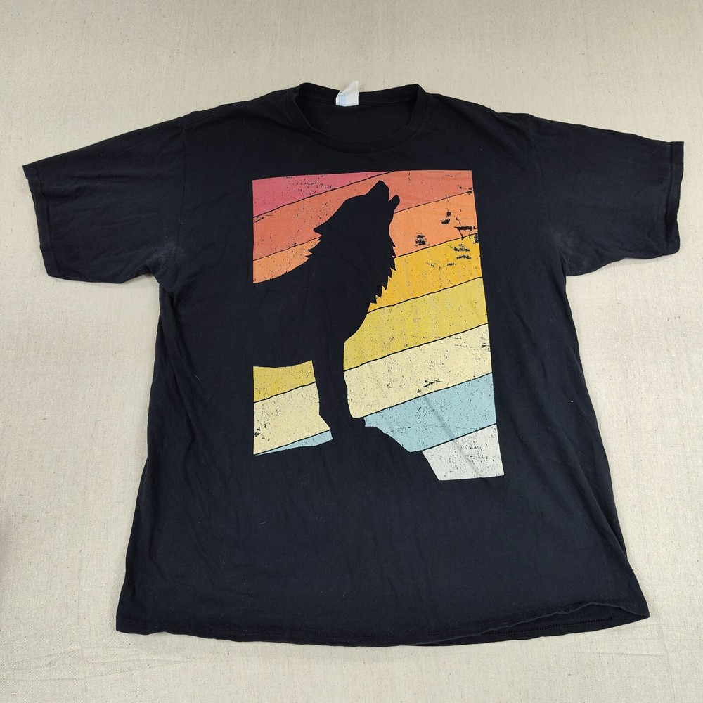 Wolf Howling Coyote Rainbow Sunset Striped Landscape Graphic T-shirt Size XL