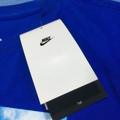 The Nike Tee Move with Nature Mens Blue Size Medium Tall Graphic T-Shirt