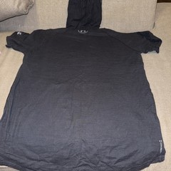 Under Armour Project Rock Hoodie T-Shirt with Kangaroo Pocket P2P 19 In T2B 29in
