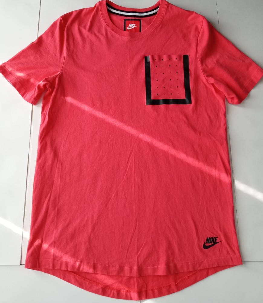 Nike M Rio Red Crew Neck T-shirt Bonded Chest Pocket Drop Cut Hem 100% Cotton