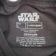 The Mandalorian Star Wars Officially Licensed Graphic T-Shirt Size L