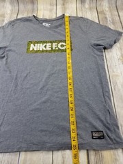 Nike Football Club FC T-shirt Mens Size L Gray Short Sleeves Graphic Athletic