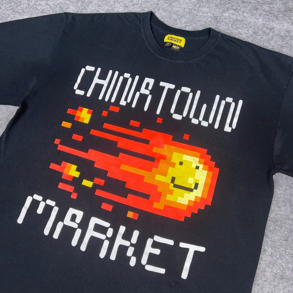 Chinatown Market Shirt Mens XL Black Smiley Fireball Arcade Logo Streetwear Tee
