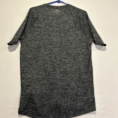 Under Armour Mens Athletic UA Tech 2.0 T-Shirt Short Sleeve 1326413-002 Medium