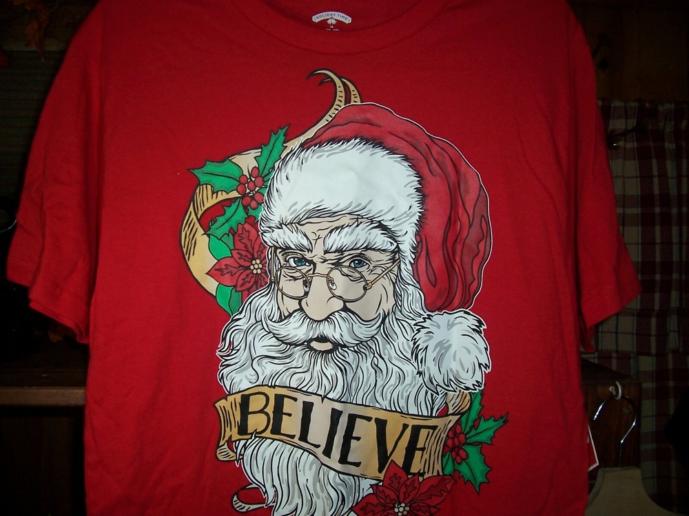 HOLIDAY TIME MENS SANTA BELIEVE THEM CHRISTMAS SHIRT SHORT SLEEVE RED MD 38-40
