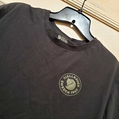 Fjallraven Shirt Mens Large Black Tee Minimalist Fox Circle Sweeden Huckberry