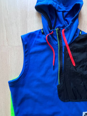 Nike Therma Sleveless Hooded Training Top Size M Blue Multi Color CD5716 480