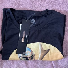 Brand New Star Wars T Shirt Mandalorian Baby Yoda Size XL Official Star Wars.