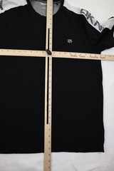 DKNY Shirt Men’s Size L Black White Logo Shoulder Panel Short Sleeve Tee Crew