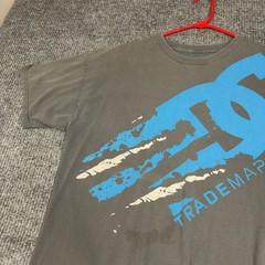 DC Shoes T Shirt Men XL Grey Blue Graphic Trademark Skater Streetwear Grunge Y2K