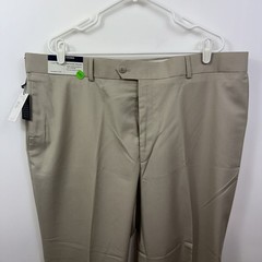 NWT Stafford Men’s 42 x 30 Classic Fit Flat Front Year Round Trouser Pants $70
