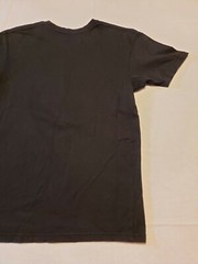 Outrank Black T-shirt Mens Medium Roses 19.5W X28L