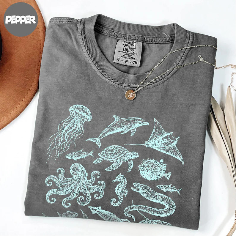 Sea Creatures Comfort Tee Octopus Dolphin Ocean Marine Life Graphic