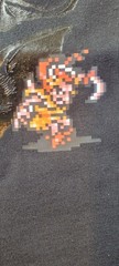 Uniqlo UT FINAL FANTASY Graphic T Shirt Size M Square Enix Video Game Retro