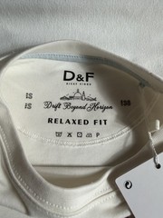 New shirt with label with print on the back