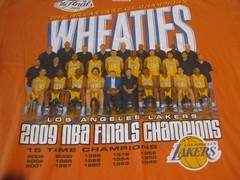 Kobe Bryant Wheaties T Shirt LA Lakers Adidas The Breakfast Of Champions Size L