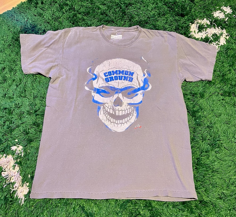 COMMON GROUND PHILADELPHIA STONE COLD AUSTIN T-SHIRT LARGE