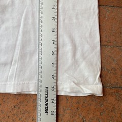 Vintage USA Best 100% Pre-shrunk Cotton White Medium T Shirt St. Maarten N.A.