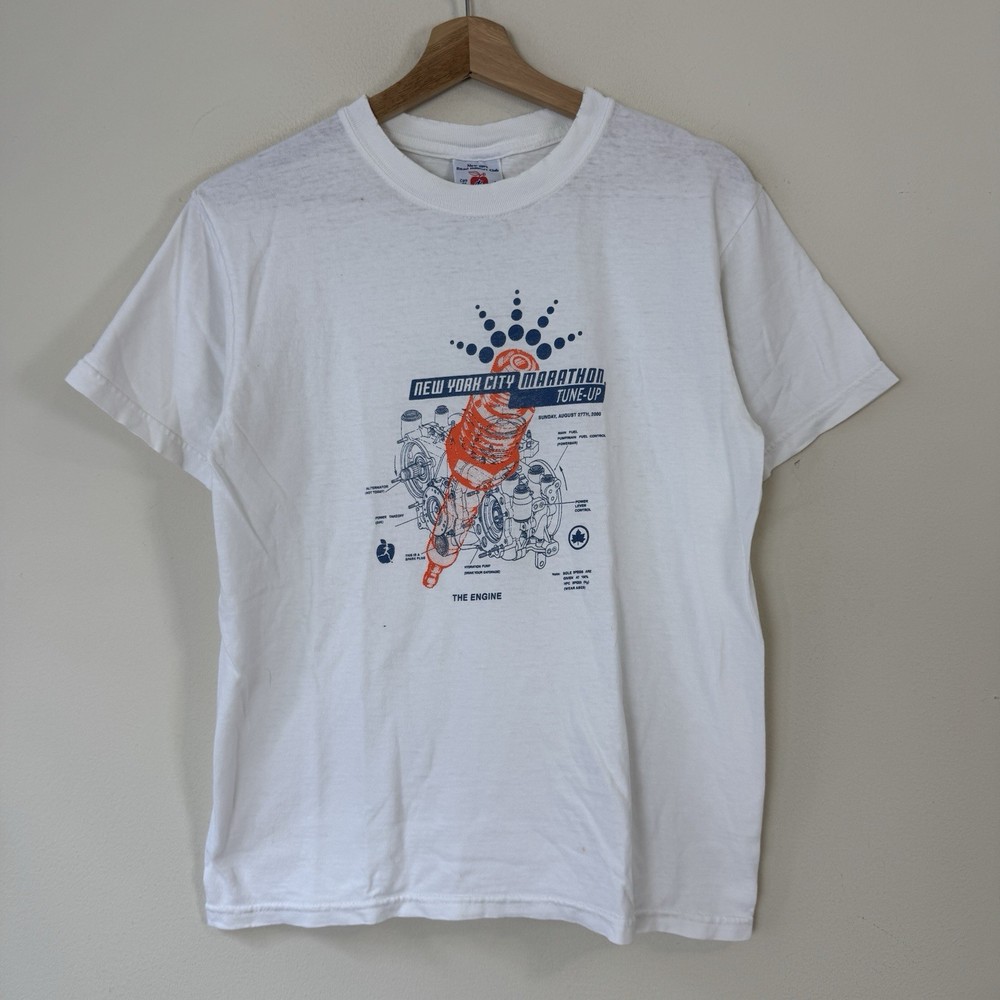 Vintage New York City Marathon Engine Running 2000 White Tee Shirt – Medium