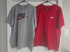 LOT OF 2 MENS THE NIKE TEE SHIRTS ONE GRAY AND ONE RED BOTH SIZE XL