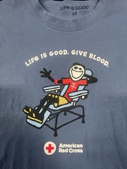 Life is Good Men’s Blue Give Blood Red Cross Graphic Crew Neck T-Shirt M