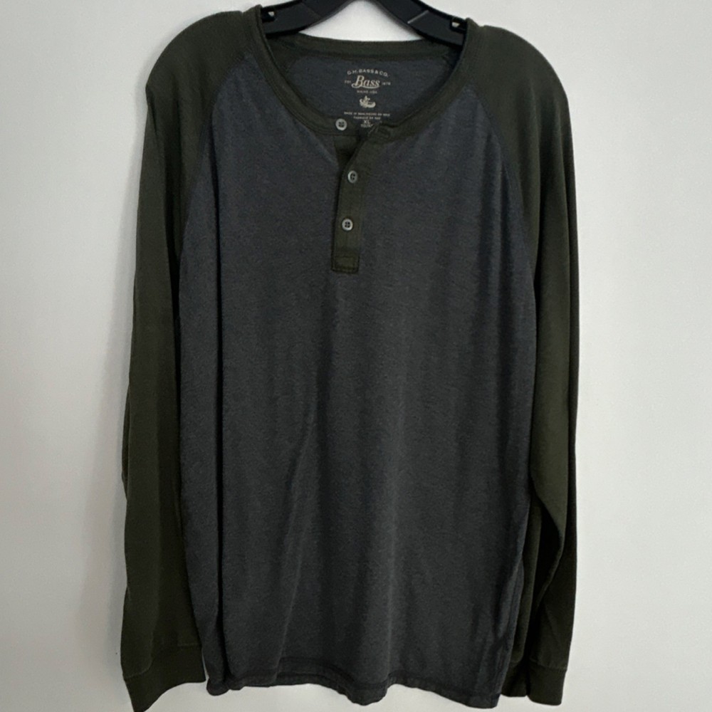 G.H. Bass & Co. Men’s Henley Button Knit Cotton Poly T-Shirt Gray Green XLComfy