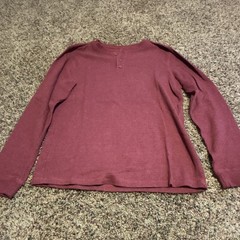 George Men’s Solid Red Knit Long Sleeve Henley T-Shirt Button Accent Size M