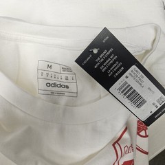 Men’s Adidas Arsenal Logo White Short Sleeve T-Shirt / IC4821 / Size Medium