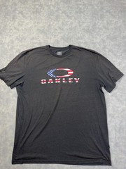 Oakley Shirt Mens 2XL Gray Hydrolix American Flag Graphic Tee Tagless USA