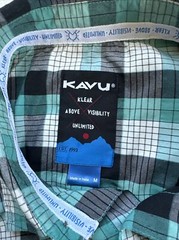 KAVU MENS BLACK-GREEN-WHITE POLYESTER PLAID SS SHIRT. SIZE MEDIUM. VGC. W