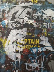 Captain America T Shirt Gray Large