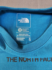 MENS SIZE XL, WHITE, THE NORTH FACE T-SHIRT, COTTON/POLYSTER, PRE-OWNED