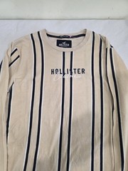 HOLLISTER CLASSIC CASUAL FORMAL STRETCH T-SHIRT FOR MEN SIZE M