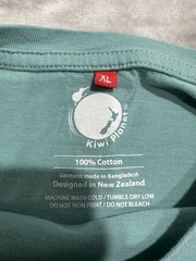 Kiwi Planet T-Shirt Men’s Size XL Seafoam Green Short Sleeve Crew Neck VW Bus