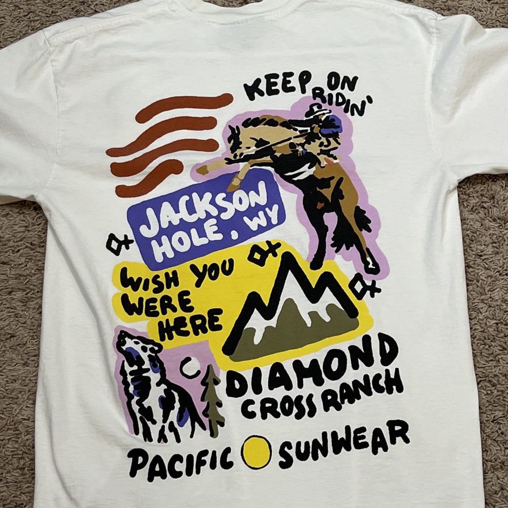 Diamond Cross Ranch White T-Shirt Tee Men’s Size Med Jackson Hole Wyoming Cowboy