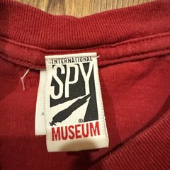 International Spy Museum T Shirt Adult Large Red Single Stitch L Espionage (35)