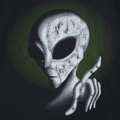 Vintage Fashion Victim Alien Shirt XL Black Short Sleeve Glow in the Dark 1995