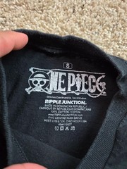 One Piece T Shirt Mens Small Black Monkey D. Luffy Graphic Ripple Junction
