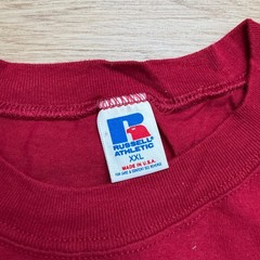 Vintage 90s Russell Athletic Spellout T-Shirt Red XXL Made in USA Single Stitch