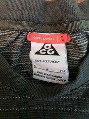 Men Size Small Nike ACG Baselayer Shirt Green Dri-Fit ADV Delta River Nylon Wool