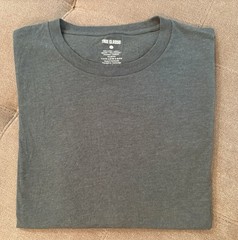 True Classic Men’s T-Shirts Assorted Colors/Sizes (NEW)