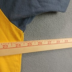 Old Navy T Shirt Mens XL Yellow Black Raglan Short Sleeve Regular Fit Crewneck