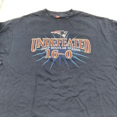 NFL Patriots 2007 Undefeated Regular Season 16-0 Mens Double-sided T Shirt XL