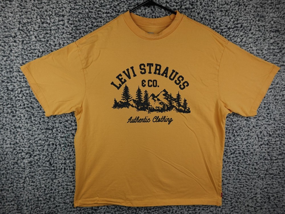 Levi’s Strauss Authentic Clothing Mountain Print Mens T-Shirt Yellow, Size Small